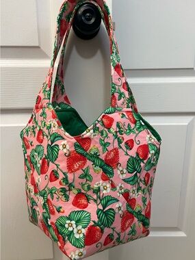 Strawberry Midi Bag. New. Tote. Cotton.